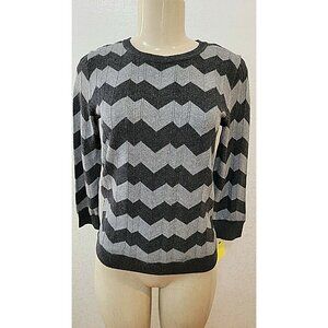 ANN TAYLOR WOMEN'S BLACK/GRAY SWEATER VISCOSE/NYLON PULLOVER SIZE XS  # 304